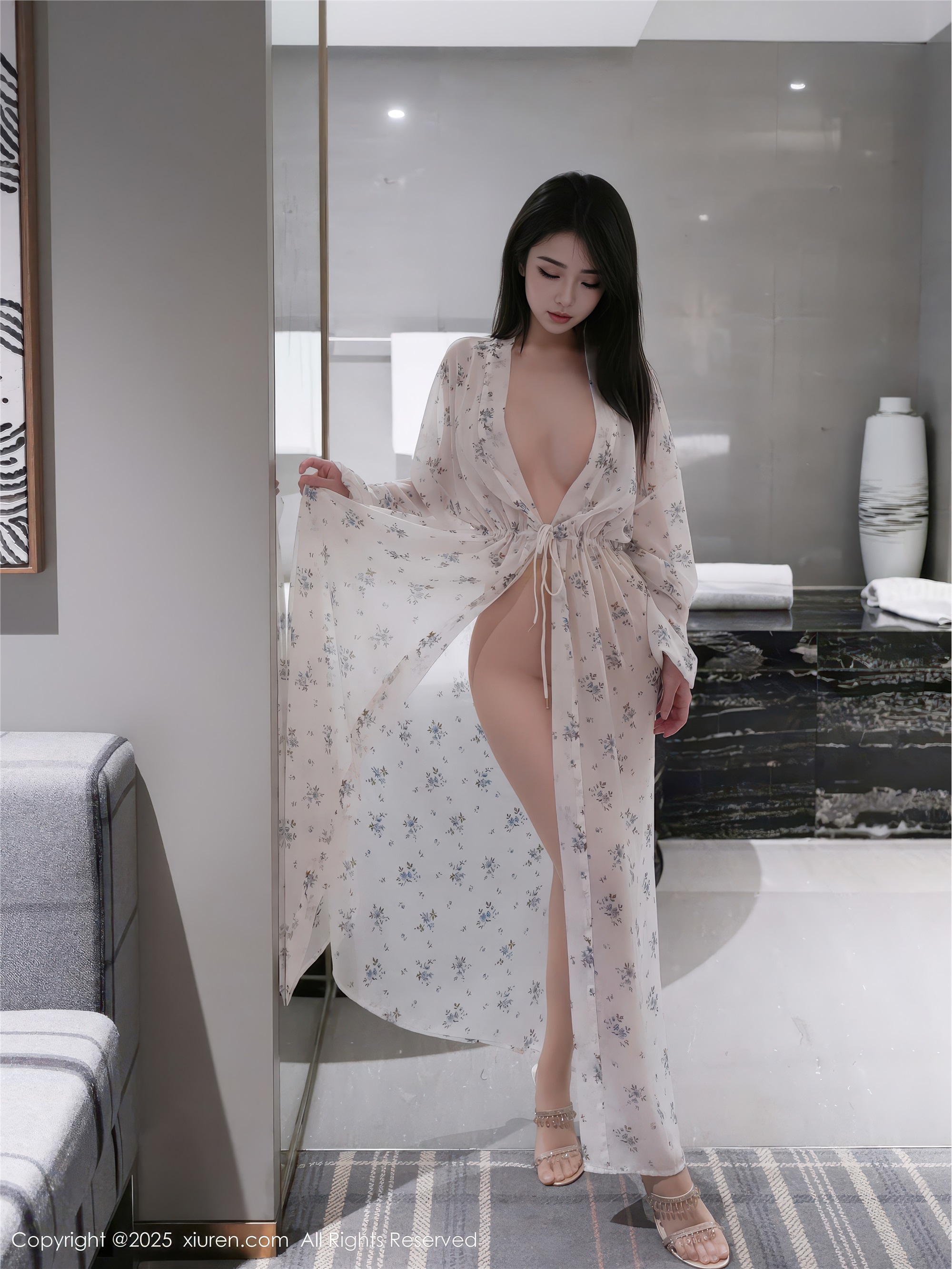 Xiuren秀人网 2025.11.14 NO.10988 烧烧小桃